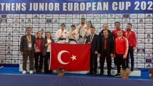 Genç milli judocular, Avrupa Kupası'nda biri altın dört madalya kazandı