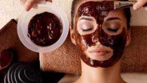 Gözaltı Morluklarınıza Kahve Telvesiyle Veda Edin! İşte Kahve Telvesinin Mucizeleri