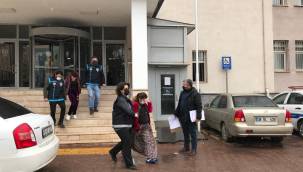 Hırsızlık yapan 4 şüpheli kadın adliyeye sevk edildi 