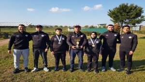 Karataylı sporcuların atıcılık başarısı kupa ve madalyalarla taçlandı