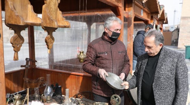 Kayseri Talas'ta antika pazarı heyecanı