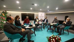 Kayseri Talas'ta “Gençlerle Kitap Sohbetleri” yapıldı 