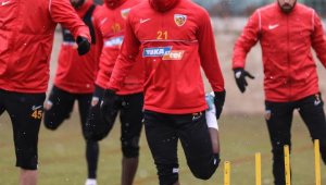 Kayserispor, Fenerbahçe mesaisine devam ediyor