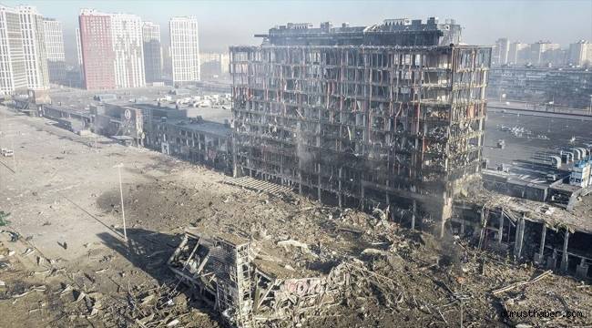 Kiev'de alışveriş merkezine düzenlenen saldırıda 4 kişi öldü