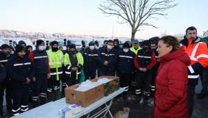 Kocaeli İzmit'te Hürriyet, temizlik işçileriyle bir araya geldi