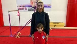 Küçük Mira, Wushu’da birinci oldu