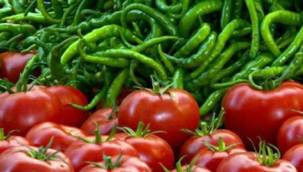 Markette 1 kg domates 25 TL, biber 30 TL oldu: Yalnızca bakabiliyoruz