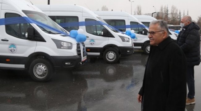 Memduh Büyükkılıç araç 'engel'ini kaldırdı