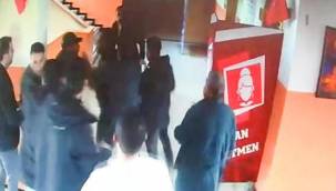 Okulda müdür yardımcısına saldırı! Suç duyurusunda bulundu