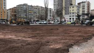 Perşembe pazarının asfaltı sökülüyor!