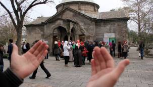 Ramazan ayının ilk günü 14 saat 25 dakika oruçlu kalınacak