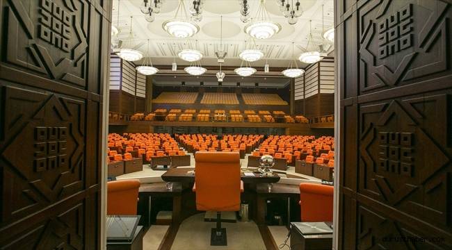 Seçim barajının düşürülmesini de içeren kanun teklifi yarın Meclis'e sunulacak