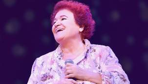 Selda Bağcan da 'sahne kıyafeti' tartışmasına katıldı: Korkunç buluyorum