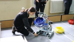 Tasarladıkları robotla Türkiye şampiyonu olan öğrencilerin hedefi dünya şampiyonluğu