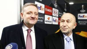 Türk futbolunda ortalık karıştı: Başakşehir, TFF'nin istifasını istedi