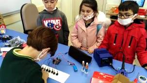 Yeşilhisarlı küçük mucitler zeytinle çalışan piyano yaptı