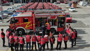Ankara'da göreve yeni başlayan 150 itfaiyeci sahaya hazırlanıyor