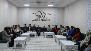 Başkan Büyükkılıç, Sürpriz Telefonla Gençlerin Davetini Geri Çevirmedi