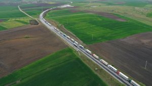 Bulgaristan'a açılan Hamzabeyli Sınır Kapısı'nda tır kuyruğu