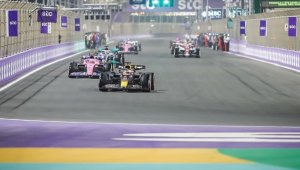 F1 Avustralya Grand Prix'sinde pole pozisyonu Leclerc'in