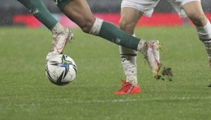 Fatih Karagümrük, Süper Lig'de yarın Konyaspor'a konuk olacak