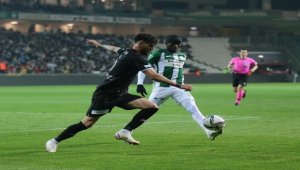 Giresunspor ligde kalmayı garantiledi