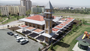 'Hacı Bayram Sanık ve Evlatları Cami’ İbadete Açılıyor