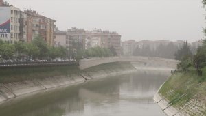 Hatay'da toz taşınımı etkili oluyor 