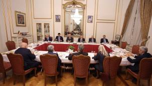 Karamollaoğlu, İran elçilik iftarına katıldı