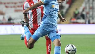 Kayserispor Antalya'dan 1 puanla dönüyor