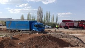 Kırşehir'de trafik kazasında 2 kişi yaralandı