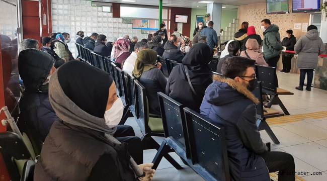 Koronavirüse yakalanan çalışanlar dikkat! İstirahat raporu artık yıllık izinden düşülecek