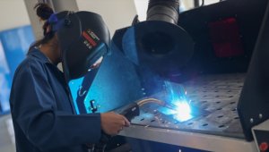 MEB'den, lisede devamsızlıktan kalan öğrenciye mesleki eğitim merkezlerine geçiş hakkı