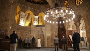 Tarihi Şehzade Korkut Camisi'nde 126 yıl sonra teravih namazı kılınıyor