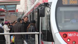 Toplu ulaşımda Türkiye geneli geçerli olacak TRKart hazırlığı 