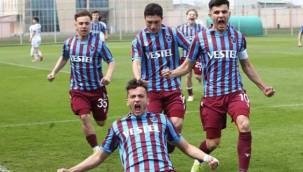 Trabzonspor Beşiktaş'a fark attı!