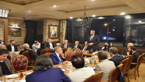 Türk Dünyası Parlamenterler Vakfı medya temsilcileriyle iftar programı düzenledi