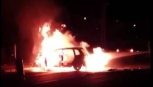 Yahyalı'da kaza sonrası araç alev aldı: 4 kişi yaralı