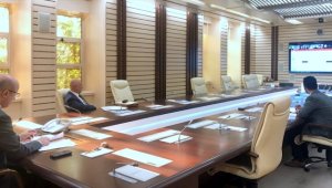 YÖK Başkanı Özvar, Teknoloji Fakültesi Dekanlar Konseyi üyeleriyle toplantı yaptı