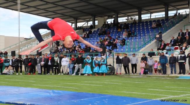 19 Mayıs Atatürk'ü Anma, Gençlik ve Spor Bayramı kutlanıyor