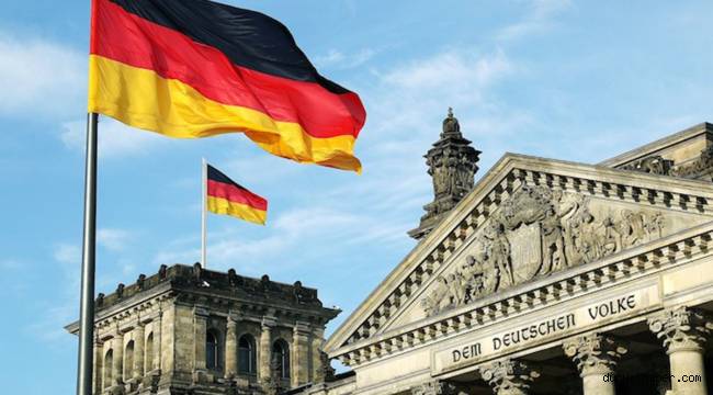 Almanya 4 Bin Euro Maaşla Tarihin En Büyük İşçi Alımını Duyurdu! O Mesleklerden Birine Sahipseniz Bu Fırsatı Kaçırmayın
