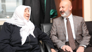 Başkan Çolakbayrakdar: “Başımızın tacı olan annelerimizi bir gün değil, her gün sevelim ve kıymetini bilelim ”