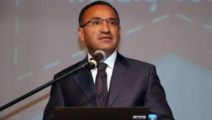 Bekir Bozdağ: Yargı kararlarını bahane ederek Cumhurbaşkanımızı hedef alan CHP’yi kınıyorum