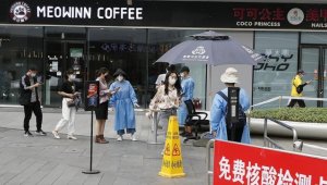 Çin'de son 24 saatte 4 bin 333, Hong Kong'da 266 Kovid-19 vakası tespit edildi