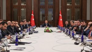 Cumhurbaşkanı Yardımcısı Oktay başkanlığında, e-Ticaret Düzenleme Taslağı toplantısı yapıldı