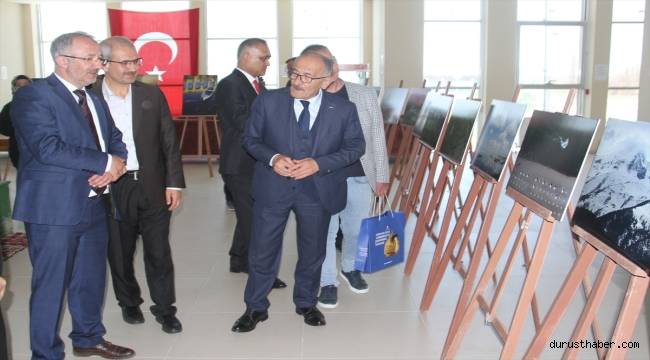 Cumhurbaşkanlığı Devlet Arşivleri Başkanı Prof. Dr. Uğur Ünal, devlet arşivlerini anlattı: