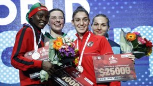 Dünya Kadınlar Boks Şampiyonası'nda Sema Çalışkan bronz madalya kazandı