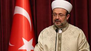 Eski Başkan Mehmet Görmez: Siyasetin dinileşmesi büyük bir tehlikedir