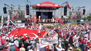 EYT'liler meydana indi: Maltepe'de büyük miting başladı