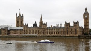 İngiltere: AB, Kuzey İrlanda Protokolü'nde esneklik göstermezse harekete geçeceğiz